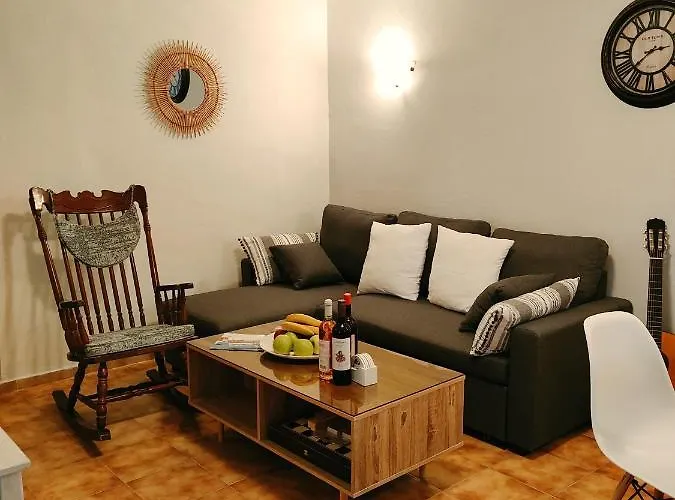 Zika's House 아파트 Kanálion